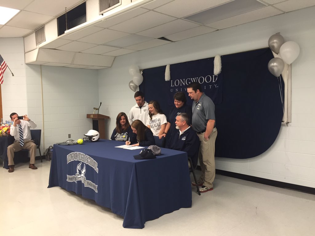 Heather Williams tweet media