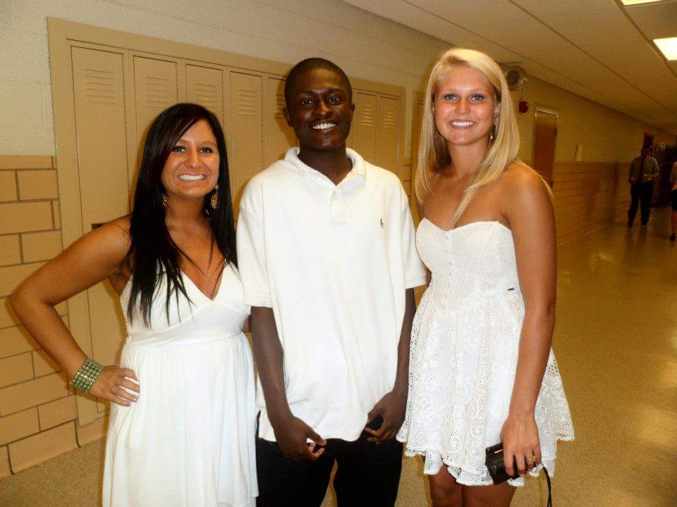 delvind95's tweet image. With Marissa Huot and Lauren Berra