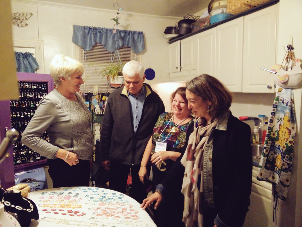 juliedabrusin's tweet photo. Great local art was on display at Open Rhodes Art Show. Raffle benefitted East End Children's Centre
#OpenRhodes https://t.co/CR4dfcpTpC