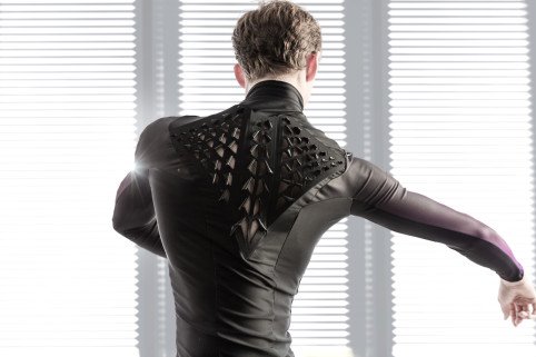 sbcMaterials's tweet photo. This Living Clothing Morphs When You Sweat https://t.co/B5ri3PE4O2 #SmartMaterials https://t.co/r7TG4DNL1T