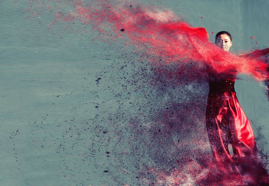 Eye-Popping Photo Manipulations of Dancers Dissolving as They Move: goo.gl/Rz4T3W