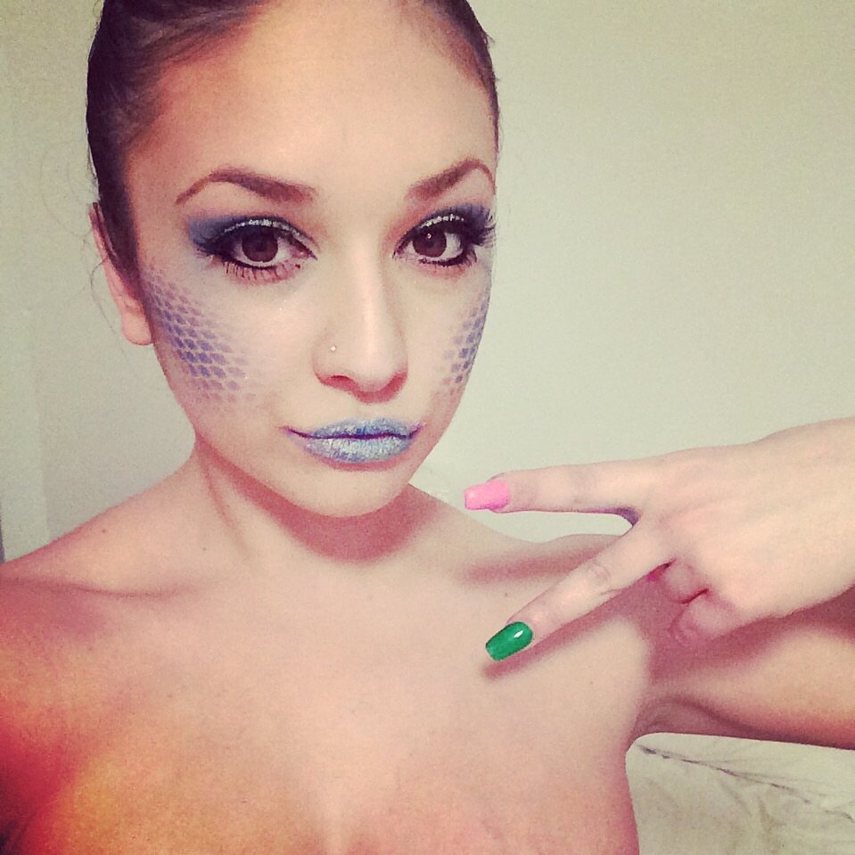 YoubitiOfficial's tweet image. Visita il profilo di @des_ingargiola #cantante e #ballerina su YouBiTi youbiti.com/profiles/1495