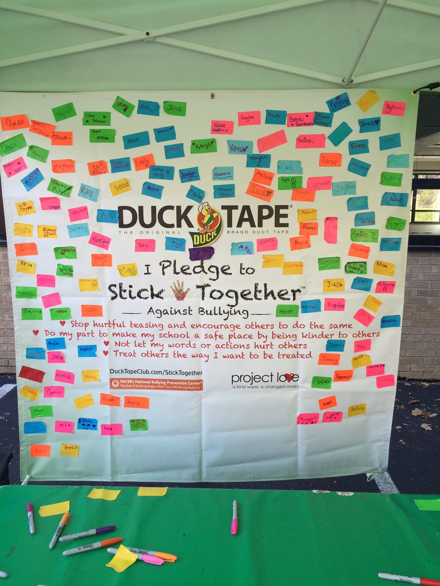 MrsHartGr2's tweet photo. Grade 6 pledged to "stick together" #duckbus #ses https://t.co/dgJYQDe9yT