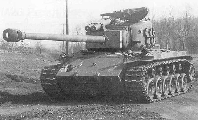 Heisenberg_PzVI's tweet photo. #SuperPershing
・・・・なんかダサい。
頭になんか乗ってる https://t.co/B3piJ73i4A