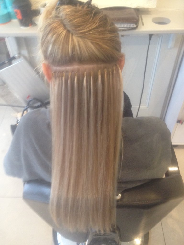 LKellySalon's tweet photo. #microbonds #EXTENSIONS by @_Louise_Kelly_ using @beauty_works @Moroccanoil #extentionist https://t.co/a1xKrGsKQj