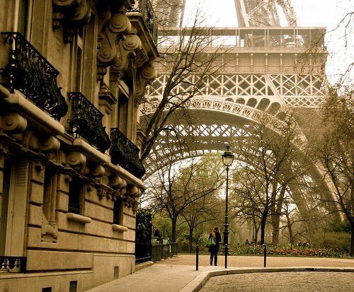 MsDianeLockhart's tweet photo. #PrayForFrance 😢 https://t.co/XNjzR3uVsV
