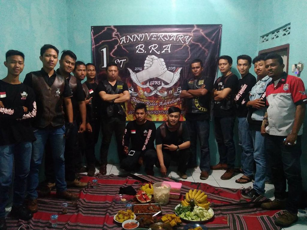 <a href="/BRA_riders/">BogorRidersAdventure</a> with SATU DARAH MIDWEST and KOSTER  dlm syukuran 1st Anniv <a href="/BRA_riders/">BogorRidersAdventure</a>