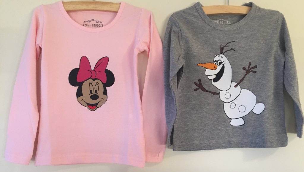 borduurhoekjetx's tweet image. Leuke actie! Like de pagina Borduurhoekje Texel op Facebook en deel het bericht, kies voor Minnie of Olaf