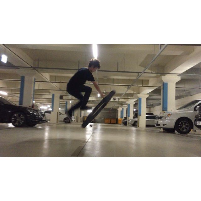 goatlongboards's tweet image. Repost from myungjin.c: 2k15.11.16 
New day, new line!

#Sims #심스 #Akia #아키아