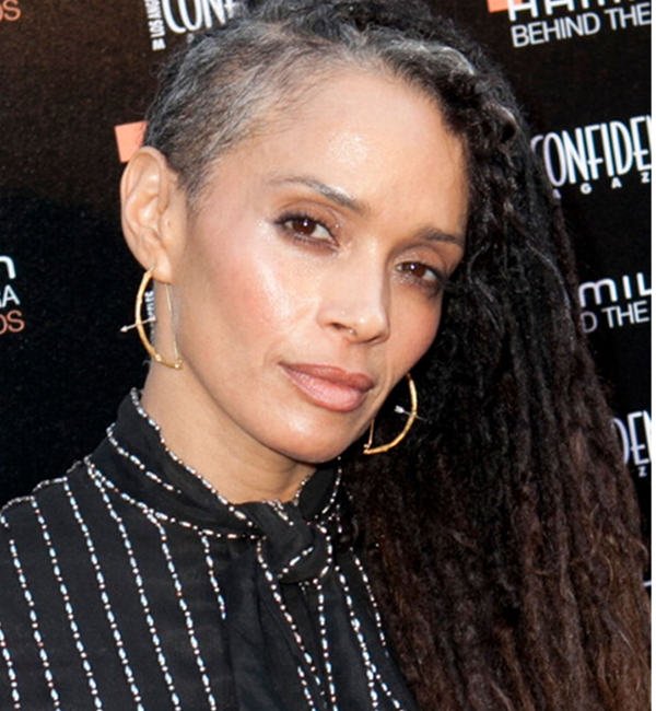  on with wishes Lisa Bonet a happy birthday! 