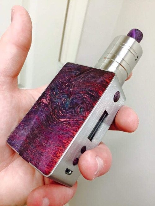 vapelifemag's tweet photo. #Handcheck https://t.co/yYzIRLwER9