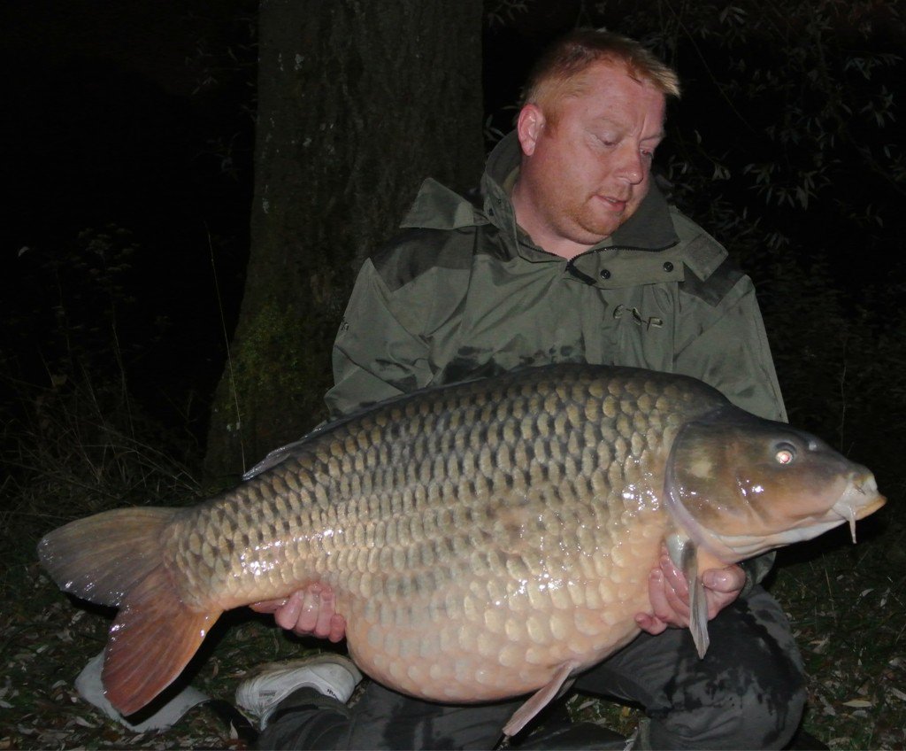 EdgeTackle's tweet photo. Edge feed activation liquid doin the business in France with this 68lb Hookbaits soaked in the good stuff =edge https://t.co/Addl5im5EM