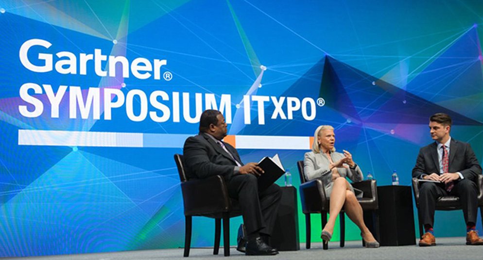 li_s_rodrigues's tweet photo. IBM: o mundo na Era Cognitiva https://t.co/4hFR5e9Rc5 https://t.co/fjgOp1mYPn