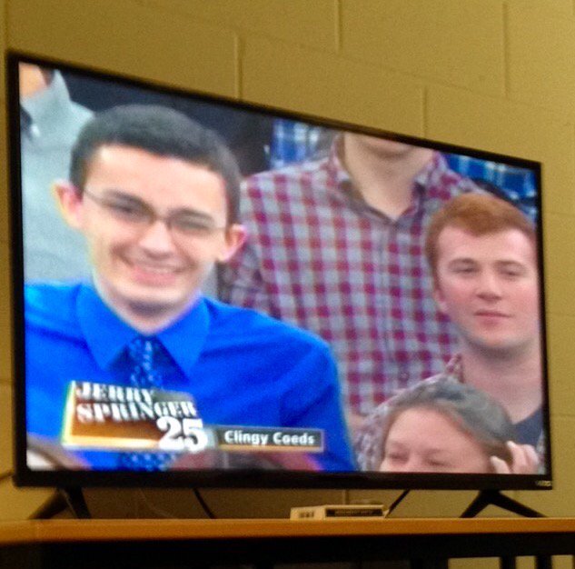 DDeFlippy's tweet image. mfw they talk about courtroom hand jobs on Jerry Springer feat. @GubitzDustin