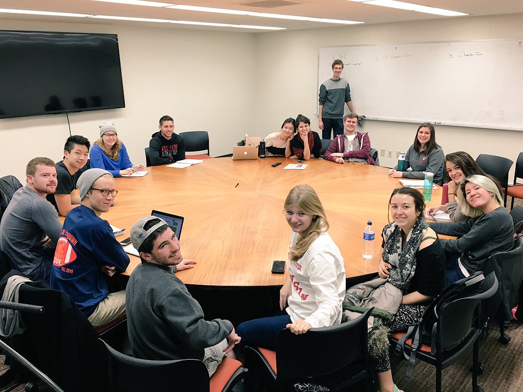 AllieFolino's tweet photo. Favorite lab with some kick a$$ people ☺️ #j202 https://t.co/hiTonMF2W9