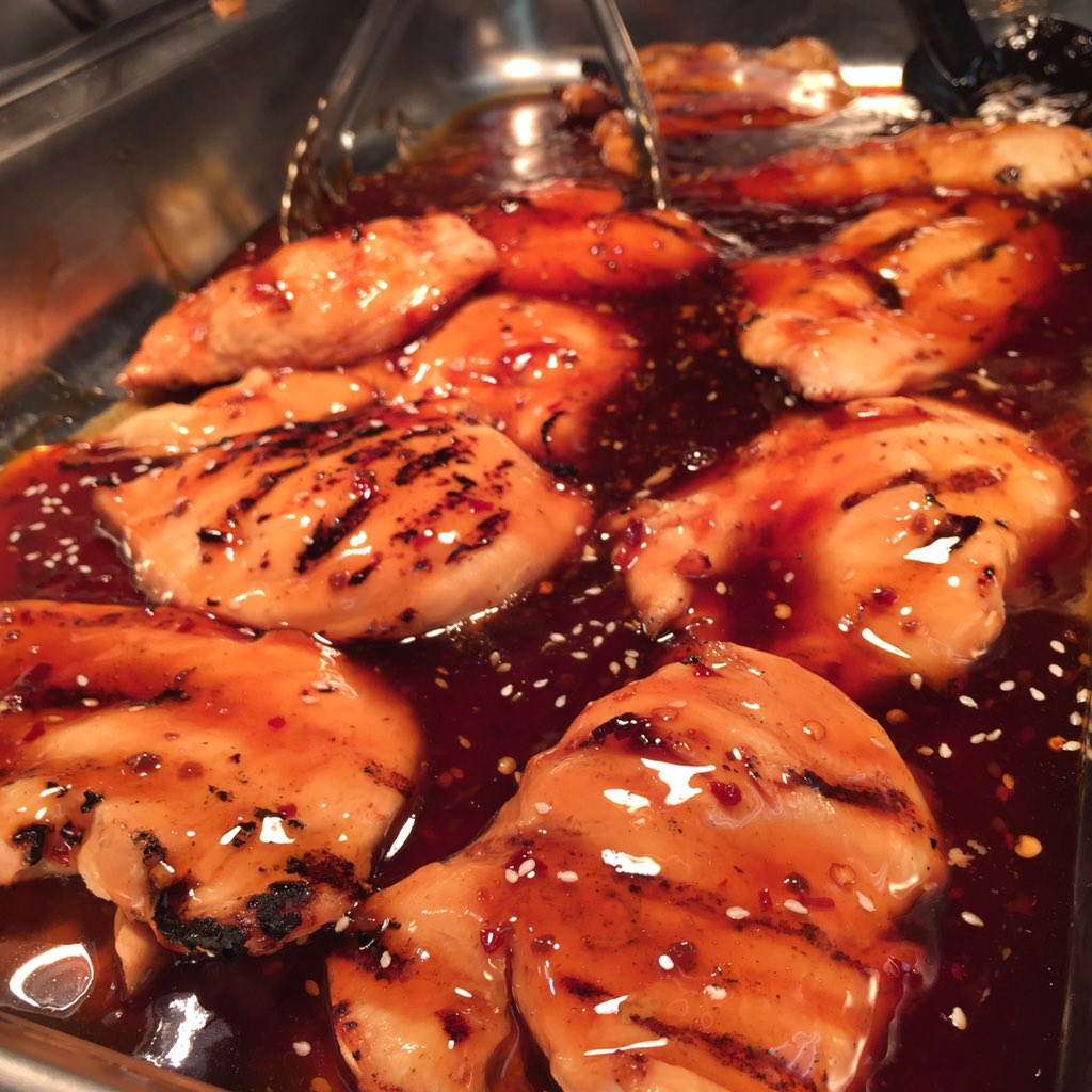 OUAtriumCafe's tweet photo. Start your Monday off the right way, with a fresh &amp; local meal! https://t.co/jyimHyRTnS
