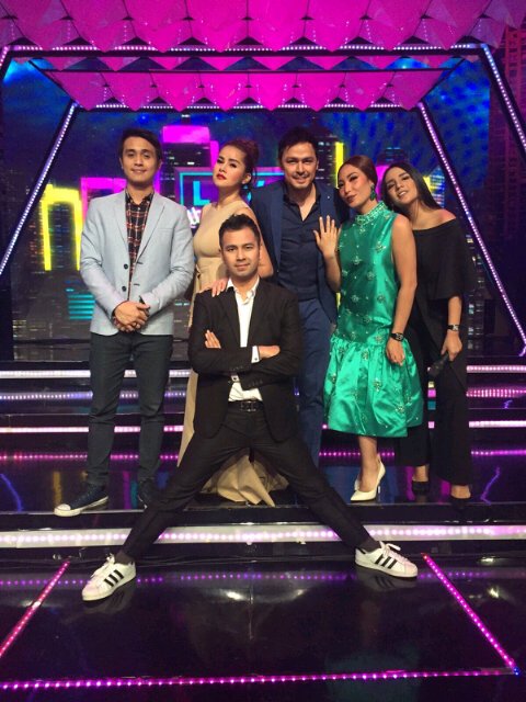 Thanks! @olla_ramlan @ThomDjorghi @angelicaaMP @AjunDangerous sdh memeriahkan Live with @RaffiAhmadLagi @mrsayudewi https://t.co/myFUEhnZWD