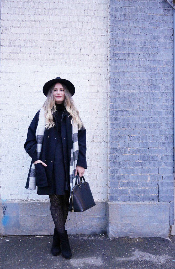 SandyJoeKarpetz's tweet photo. Blue haze days and being dressed in black https://t.co/O8J2rwmW3J #ootd #monochrom #fashionblogger #yegfashion https://t.co/CQFOFBWL3O