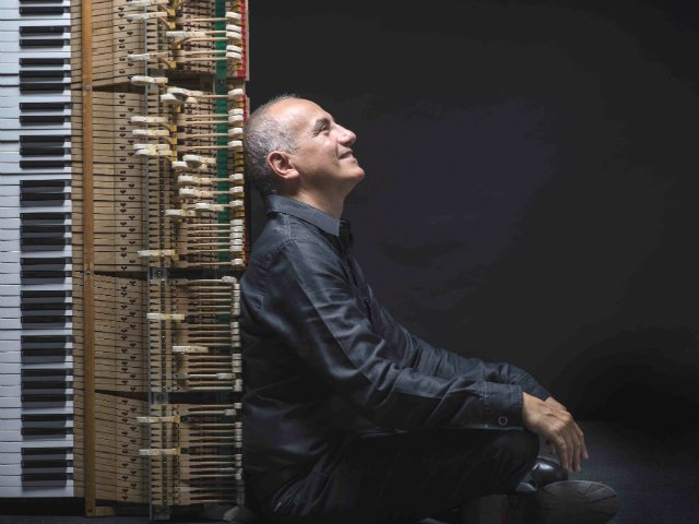 RaiRadio7's tweet image. #somethinginourway #liveversion: c'è @daniloreapress DALLE 21.00 su #RaiRadio7. TUNE IN &amp;gt;&amp;gt; bit.ly/RaiRadio7.