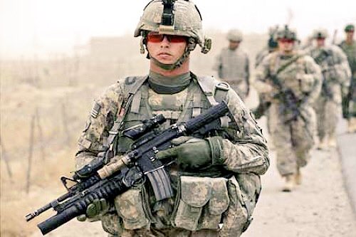 Military_Porn's tweet photo. RT in support for the 6,000 troops deployed today from Norfolk to destroy ISIS #Respect https://t.co/ZhKdVjhPLW