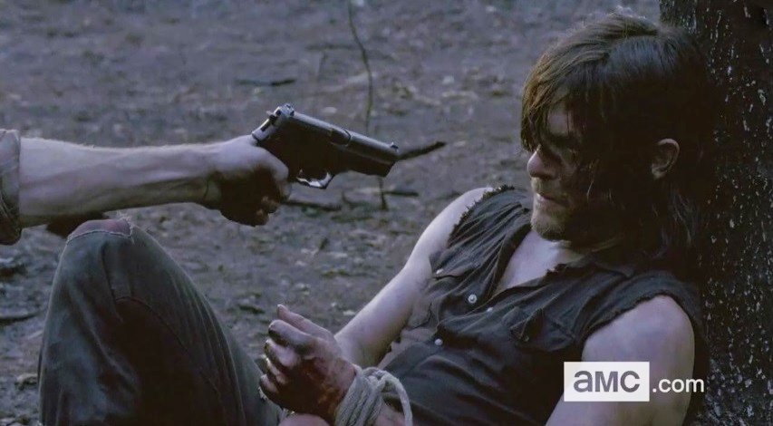 NomanTwd's tweet photo. HE SURVIVED 👏👏👏 #DarylDixon #TheWalkingDead 

@wwwbigbaldhead @WalkingDead_AMC https://t.co/CmPUAdQbh8