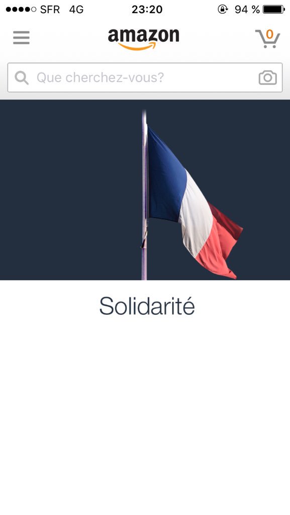 CharlyBoudet's tweet photo. La page d'accueil de l'app @amazon #PrayForParis https://t.co/cAEB9QEBjt