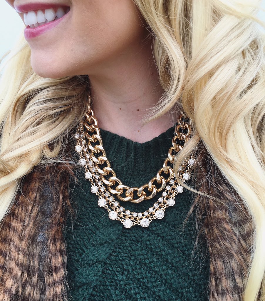 BTBJEWELRY's tweet photo. Details of our #btbxpandora Monte Carlo Necklace 😍 Designed by the one and only @pandoravt https://t.co/lHmWfkV9D3