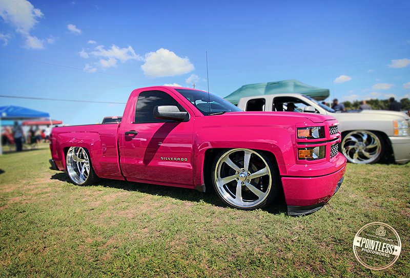 RobertDipNiro's tweet photo. #BrutalTruckin x #Trucks x #SueloShow x #ColorChangingClick x #Chevy https://t.co/TDrnxbCoyC