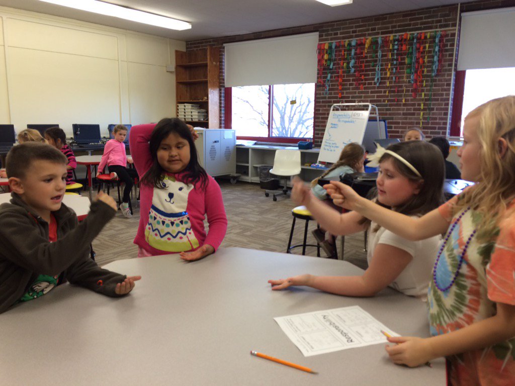 WOSnews's tweet photo. How to make respectful and fair decisions in first grade? Rock Paper Scissors #mrsberubeWOS https://t.co/kZUesJ1i8s