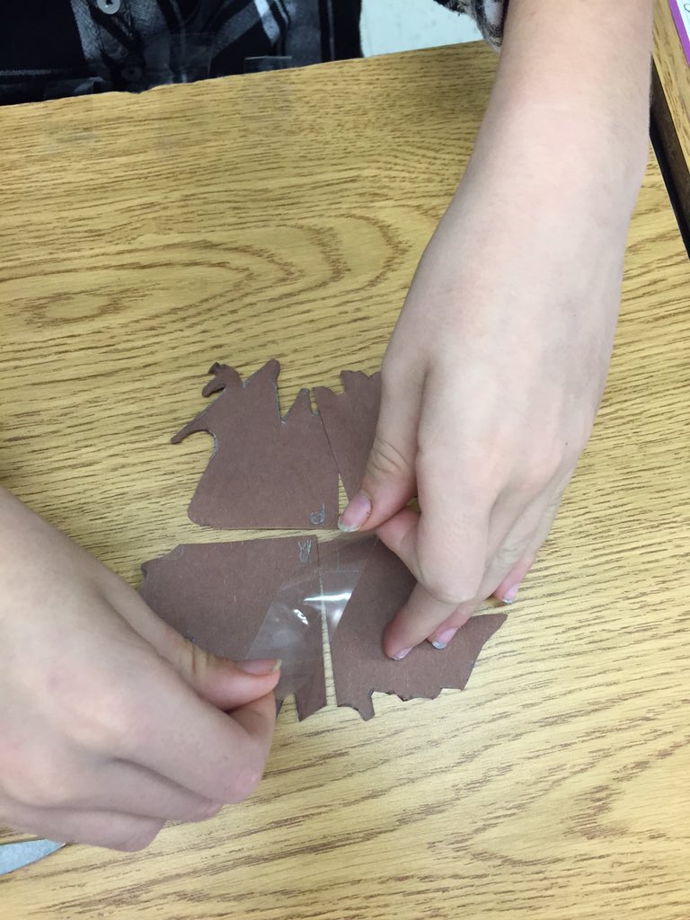 MrsCionisClass's tweet photo. Tessellation artists busy at work! #pattonmathclub @CWegleySD25 https://t.co/F4aegEtNzs