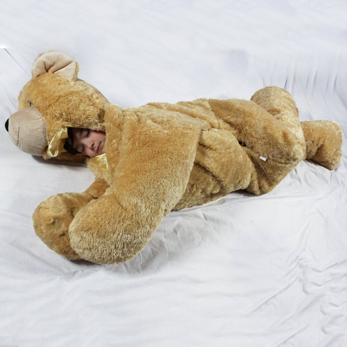 Fetch Gifts On Twitter Realistic Bear Sleeping Bag Https Tco