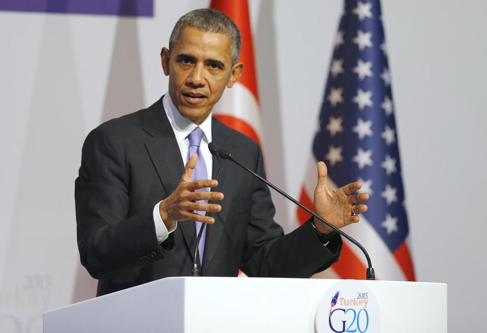 BostonGlobe's tweet photo. President Obama says it would be a mistake to wage a ground war against ISIS https://t.co/CxNIPFWkUE https://t.co/tRG23wPOO7
