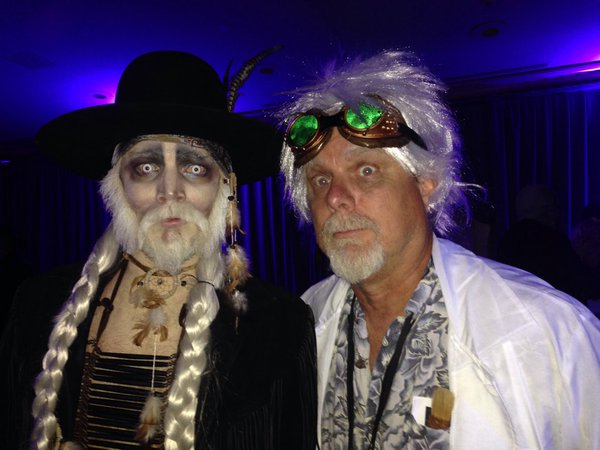 InLoveWithADAM2's tweet photo. @milestougeaux Awwee then Happy 3rd of ur 19th Bday #DaddyBert ! :D https://t.co/8X8e8e6R11