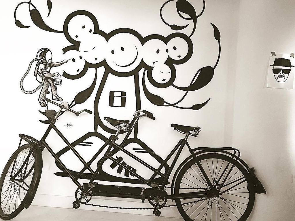 twotoneams's tweet photo. #workspace6 #tandem #londonpolice https://t.co/a0Un0xI9ha https://t.co/rXIBNe3hVj