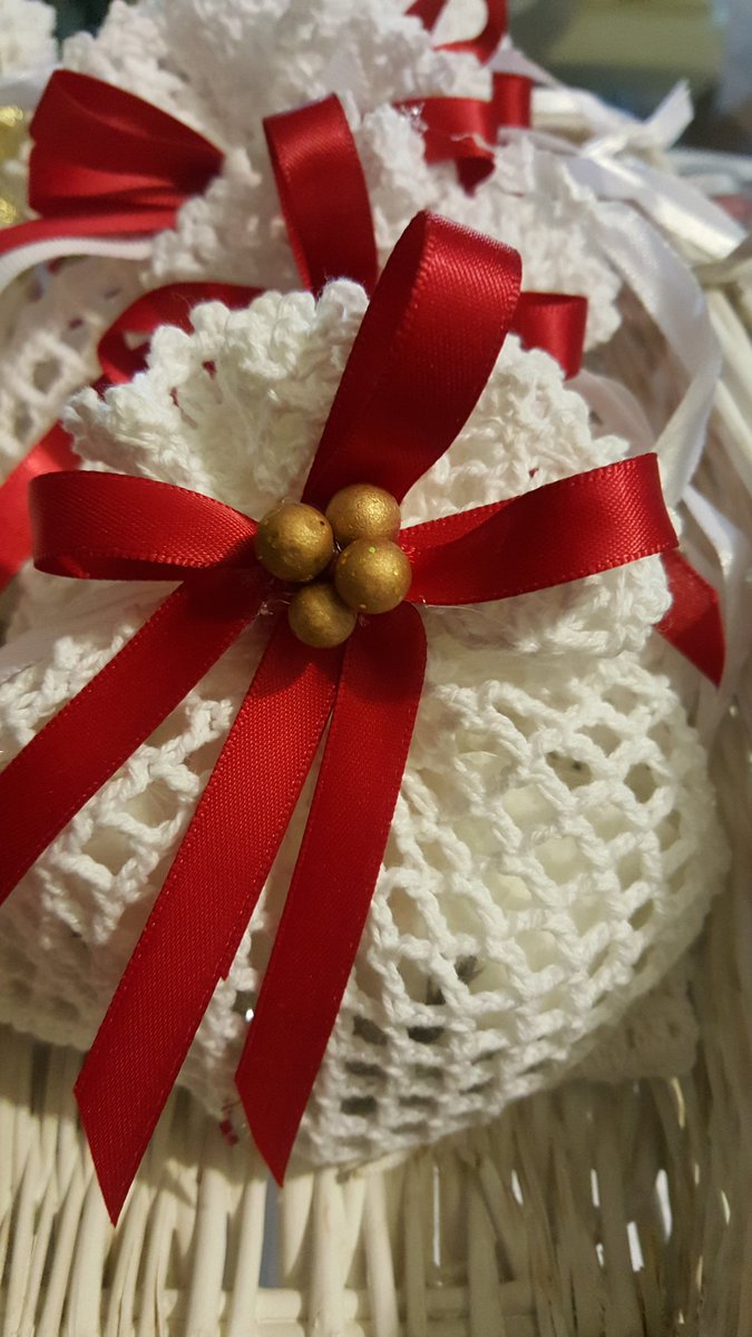 Lauraglamournov's tweet photo. Pensirini di Natale pronti #lauraglamour #mathildem #natale https://t.co/mow78DuA60