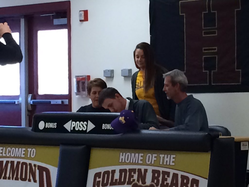 .<a href="/d_hutch5/">David Hutchison</a> is going to <a href="/ualbany/">University at Albany</a>!