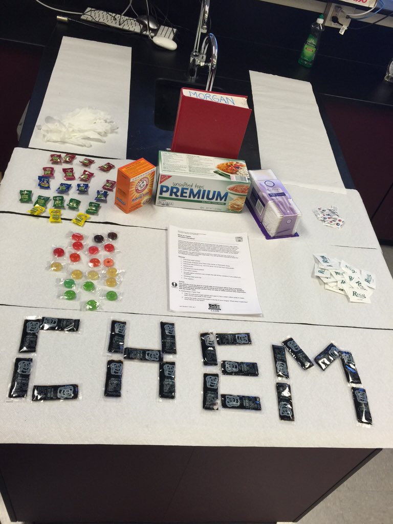 BravoHSChemClub's tweet photo. This may not be Computer Science.... It's Chemistry but were still hacking. #ChemClub10 #hackthetastebuds https://t.co/bO9TQHwkgu