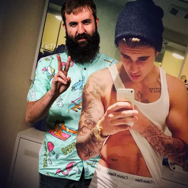 Tengo imágenes exclusivas de <a href="/SrCastelo/">Antonio Castelo</a> y <a href="/justinbieber/">Justin Bieber</a> tras su desaparición... <a href="/SrFox/">David Ibáñez-Fox</a> <a href="/DaniMateoAgain/">Dani Mateo 🤘🏼</a> <a href="/vodafoneyu/">Vodafone yu</a>