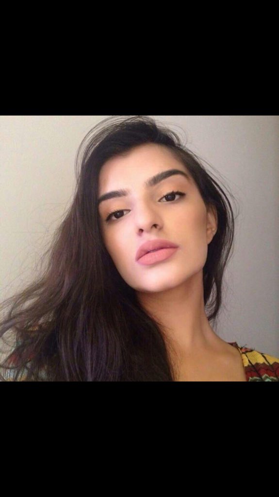 DesiMatch's tweet photo. Doc @Tupacshukoor matched with his bae @mellisugh Idk bout u guys but i wouldn't mind getting physicals from him 👅🔥❤ https://t.co/DRnEiW4tdV