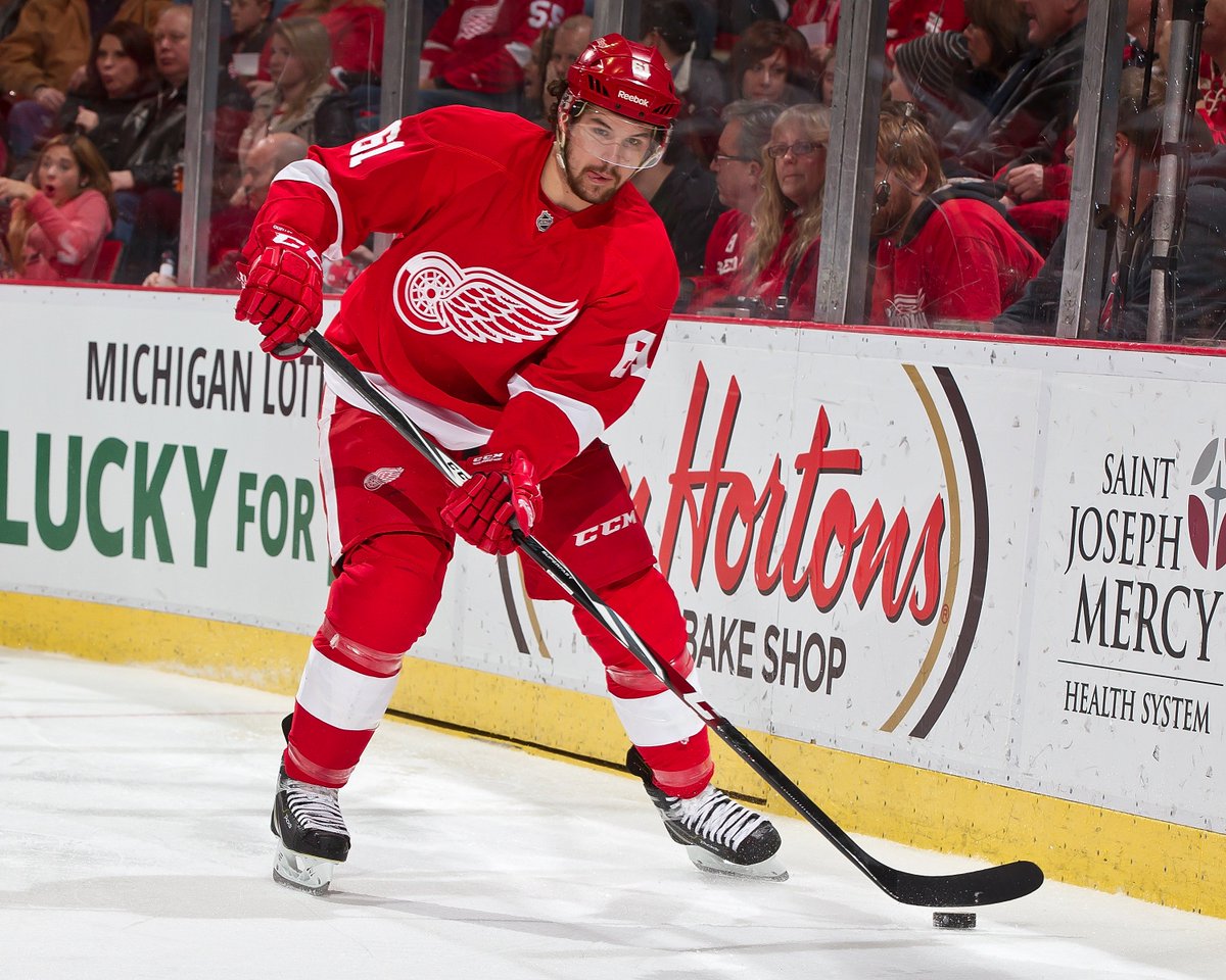 DetroitRedWings's tweet photo. UPDATE: The Detroit #RedWings have signed D Xavier Ouellet to a one-year contract extension. https://t.co/skO5fB0oqe