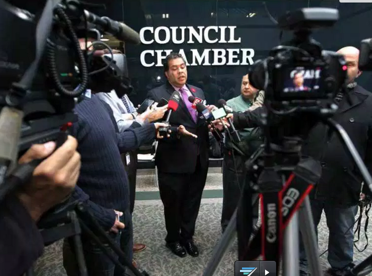 Syrian refugees running from 'same bad guys' who committed Paris attacks, says Nenshi
calgaryherald.com/news/local-new…