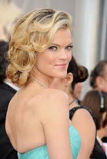 Happy Birthday to Missi Pyle (43) 