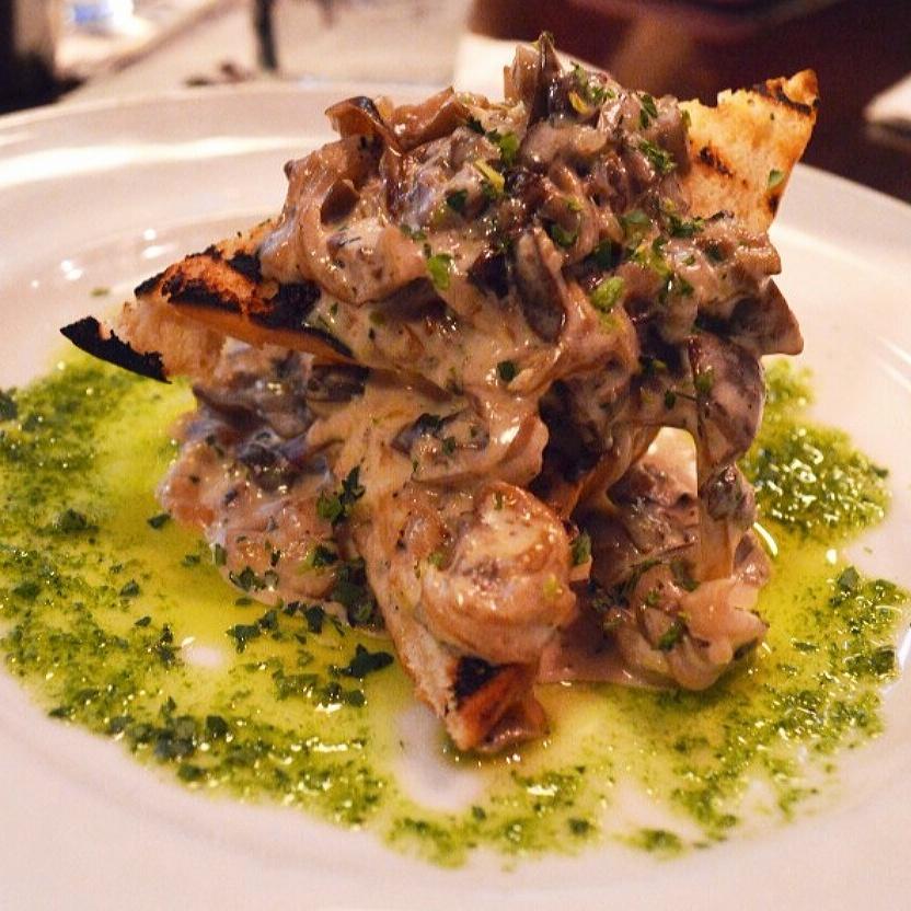 #Lawd Wild Mushroom Toast at Marlow's Tavern Downtown #ATL I Love This #Foodie Town. #TrueCooks #WhatWeDo #BOOM