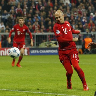 detiksport's tweet photo. Dampak Kilat Robben: 37 Detik, 1 Sentuhan, 1 Gol https://t.co/ds2uGilp2x https://t.co/oyPdPKYg9q