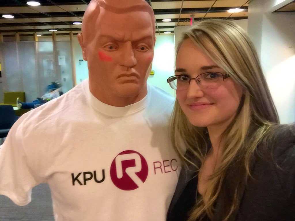 goingmed's tweet image. Just a quick selfie with this handsome guy! #KPUOPenHouse #ReadyForOurCloseUp #KPU