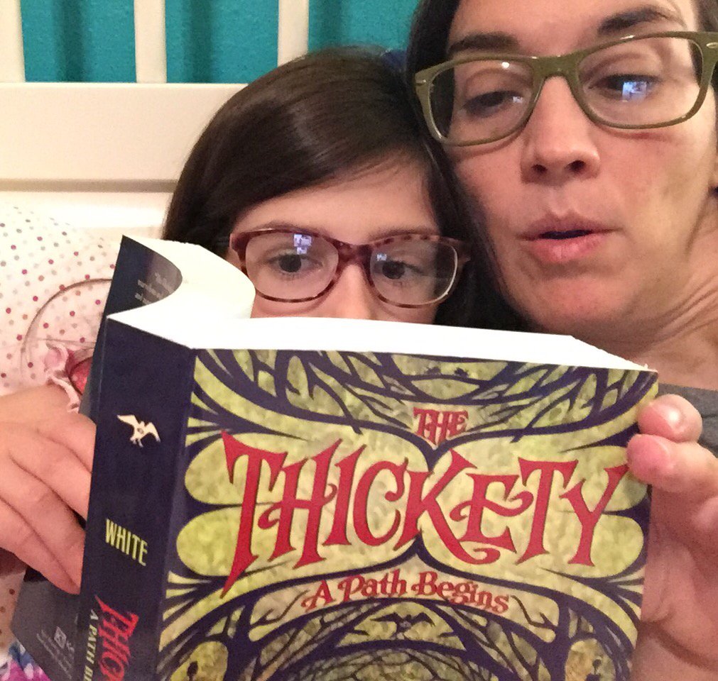 LibraryShellyL's tweet image. Hoping @jawhitebooks doesn’t scare us too much. Settling in for our first night in The Thickety. #JREShelfie