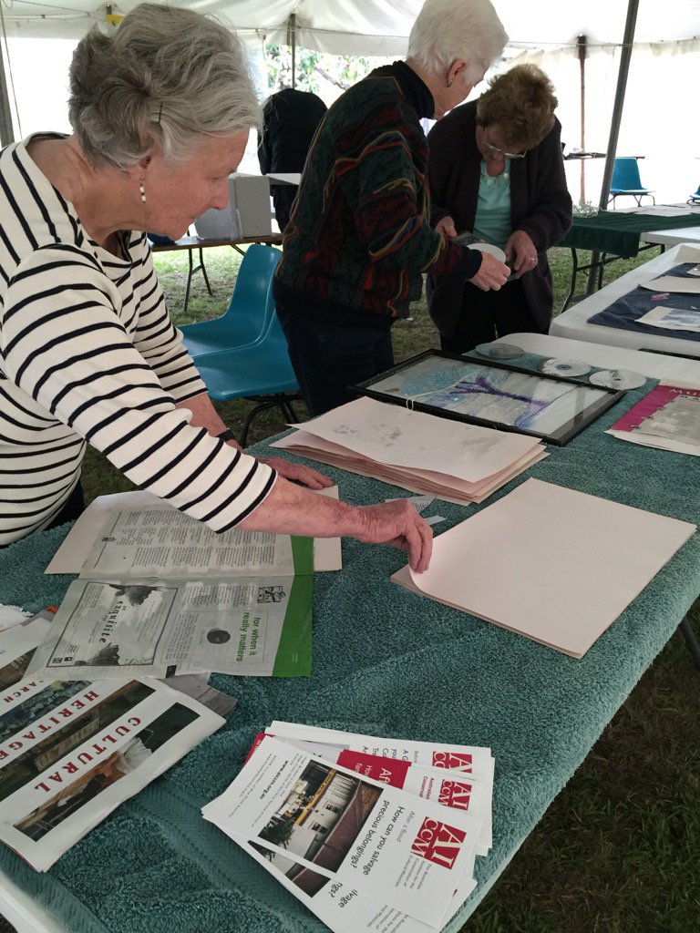 presaust's tweet photo. Great @nationaltrustau  #disaster workshop with #blueMountains community. Thx to @HeritageRescue brochures https://t.co/LJpeaT9QhC