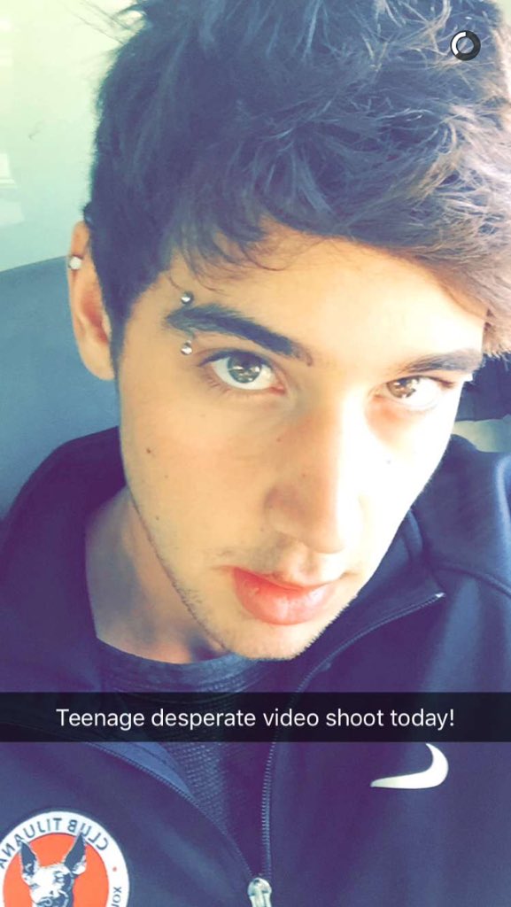 kaylenecamp02's tweet photo. This cutie is so 💘�� https://t.co/no9ihTmNci