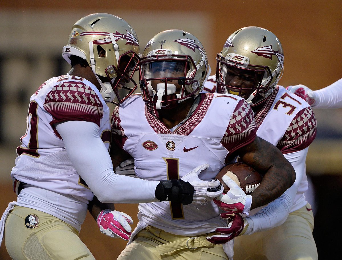 ESPNCFB's tweet photo. Last year, Ohio St was 16th in 1st CFP Rankings with 1 loss. The team ranked 16th with 1 loss this year? Florida St. https://t.co/iPb8m2p8B7