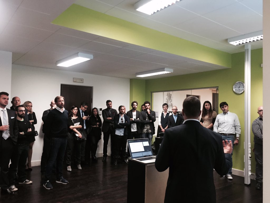 eilujkoch's tweet photo. Viva @Ve_Italia - we cut the ribbon and are open for business in the heart of Milan. Now wine! https://t.co/ZAUqTBkwuL